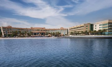 Al Raha Beach Hotel