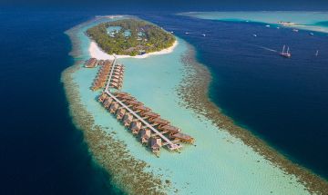 Vilamendhoo Island Resort & spa