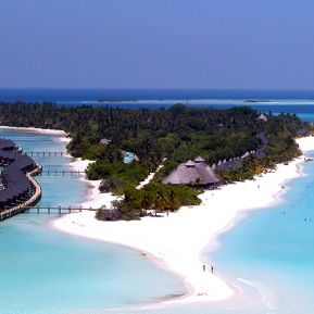 Kuredu Island Resort & Spa