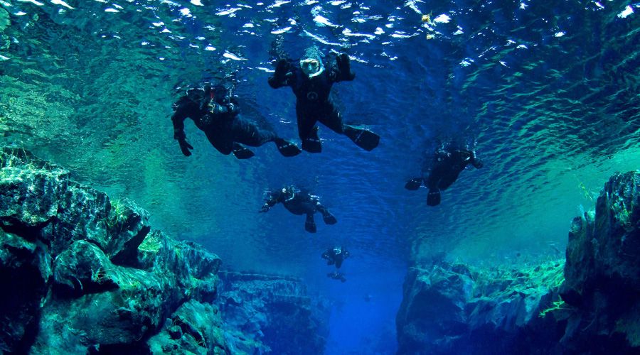 snorkel in silfra